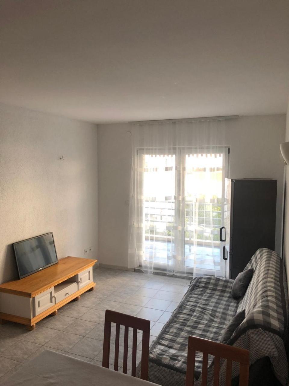Apartman Ylli Nečujam Zewnętrze zdjęcie